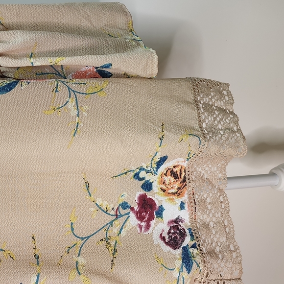 Size XL Floral rap cover up cardigan. C94 - Picture 6 of 9